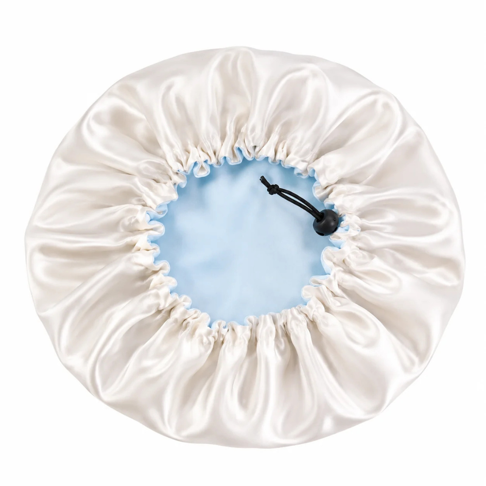 Bonnet en satin réglable - Bleu ciel