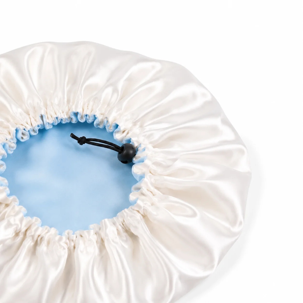 Bonnet en satin réglable - Bleu ciel