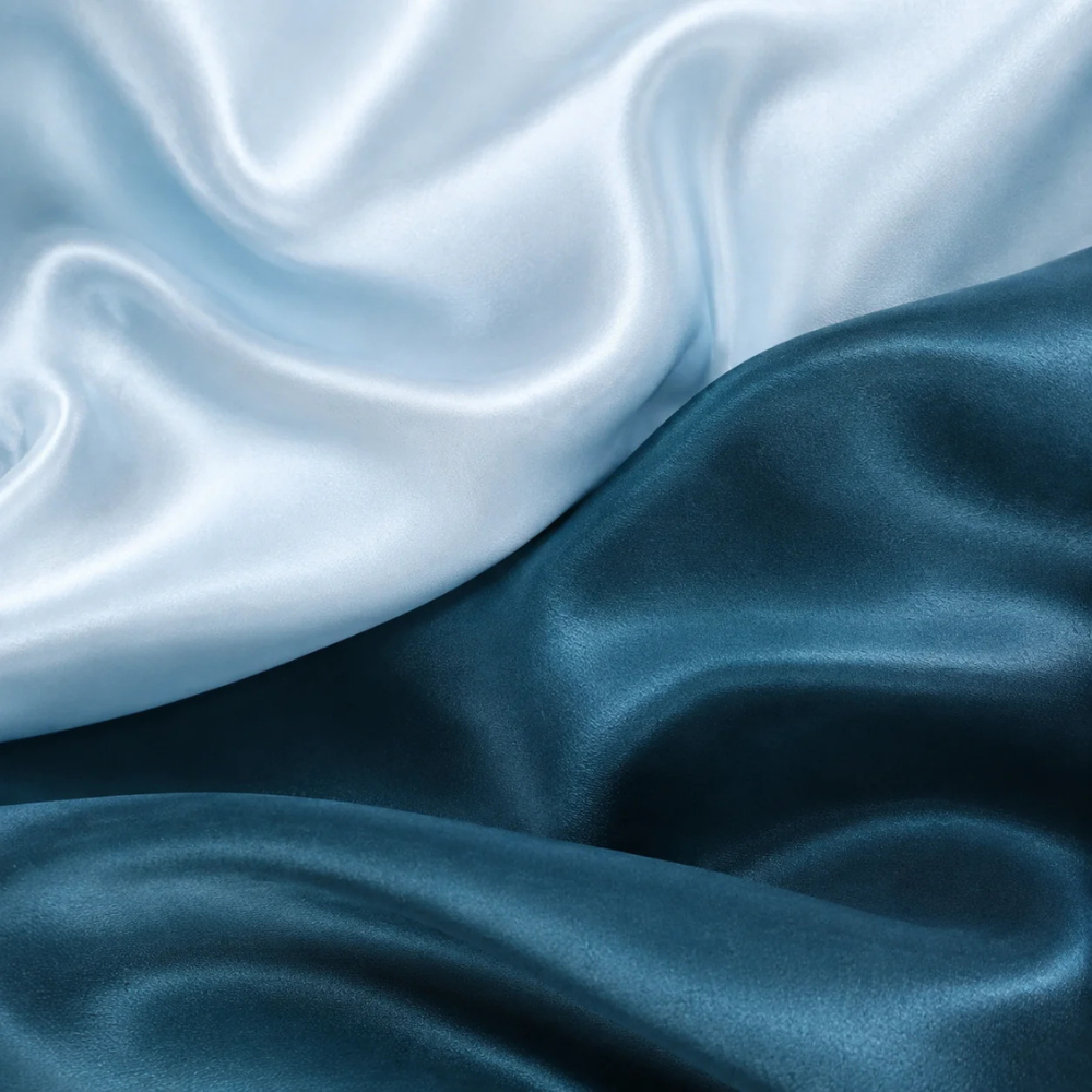Bonnet en satin réglable - Saphir