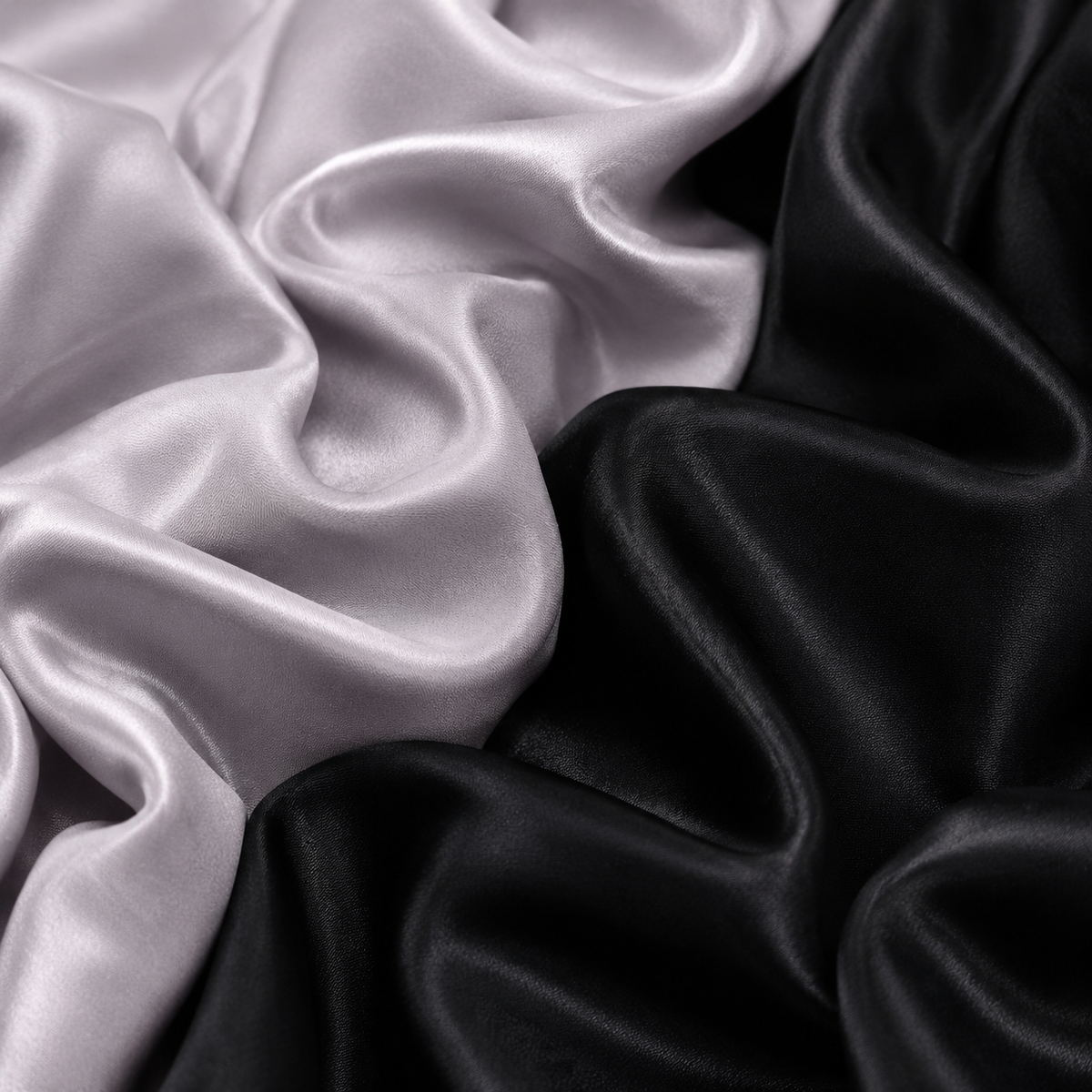 Bonnet en satin réglable
