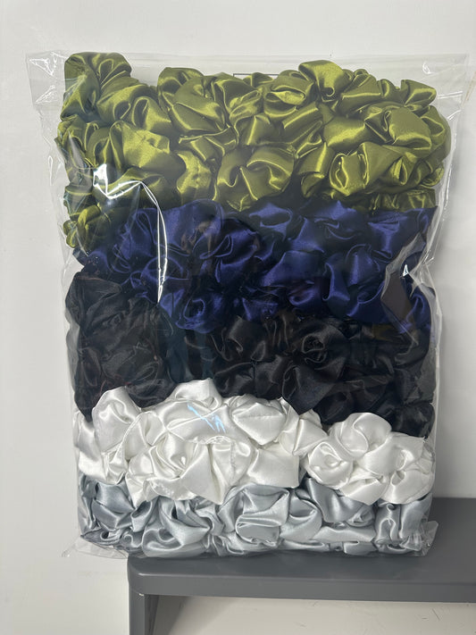 Lots de 50 chouchous en satin à personnaliser